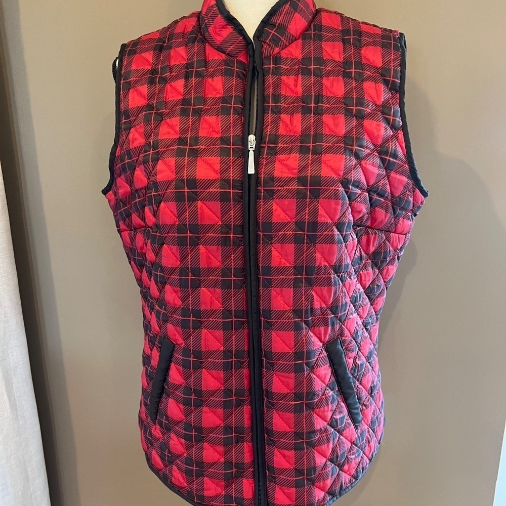 Karen Scott Vest Buffalo Plaid Red Black Puffer Quilted Jacket, Size Large